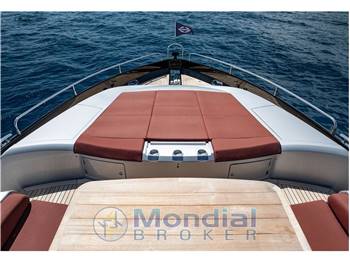 Sunseeker Predator 84