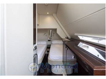 Sunseeker Manhattan 66