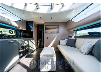 Sunseeker Superhawk 55