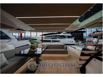 Sunseeker 75 Sport Yacht