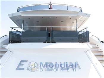 Sunseeker 131 Yacht