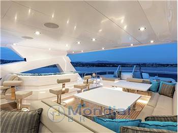 Sunseeker 131 Yacht