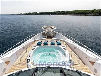 Sunseeker 131 Yacht