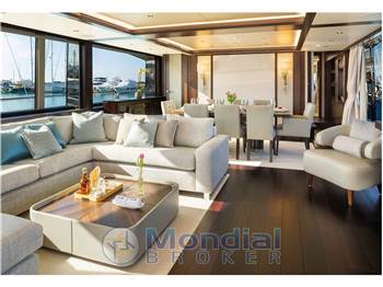 Sunseeker 95 Yacht