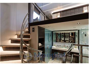 Sunseeker 95 Yacht