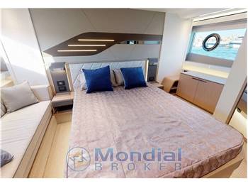 Sunseeker Predator 60 EVO