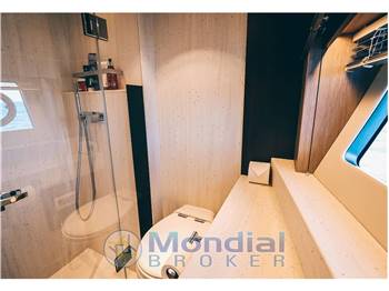 Sunseeker Manhattan 68