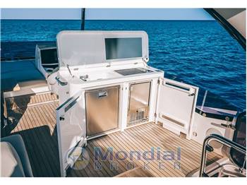 Sunseeker Manhattan 68