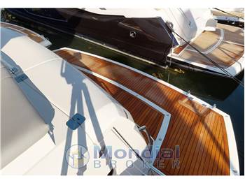 Sunseeker Manhattan 68