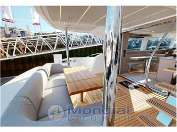 Sunseeker Manhattan 68