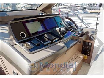 Sunseeker Manhattan 68