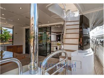 Sunseeker 95 Yacht