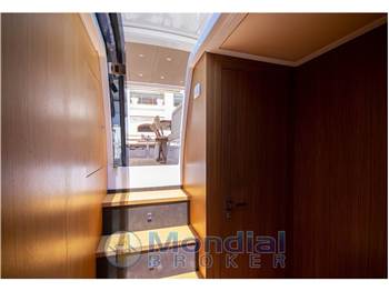 Azimut Atlantis 50
