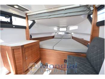 Axopar 36 Sun Top