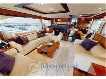 Sunseeker 88 Yacht