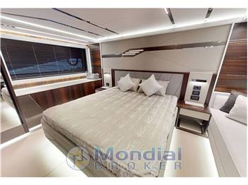 Sunseeker Predator 65
