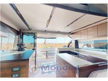 Sunseeker Predator 65