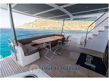 Sunseeker 86 Yacht