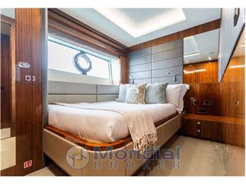 Sunseeker 86 Yacht