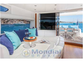 Sunseeker Predator 82