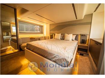Sunseeker Predator 55 EVO