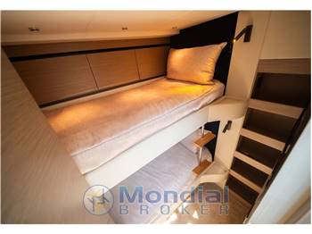 Sunseeker Predator 55 EVO