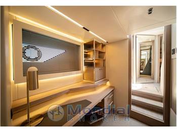 Sunseeker Predator 65