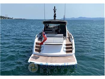 Sunseeker Predator 65