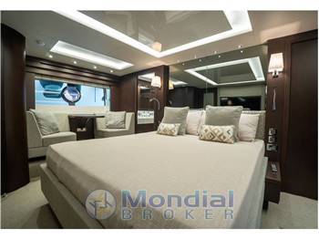 Sunseeker 86 Yacht