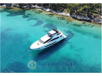 Sunseeker 86 Yacht