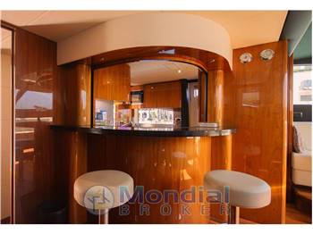 Sunseeker 86 Yacht