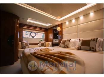 Sunseeker 86 Yacht