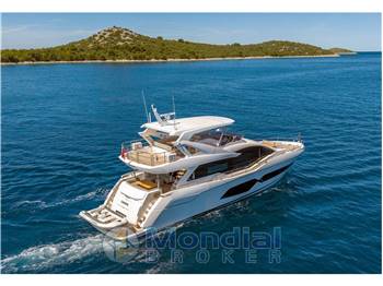 Sunseeker 76 Yacht