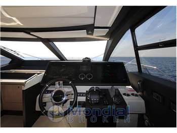 Azimut S7
