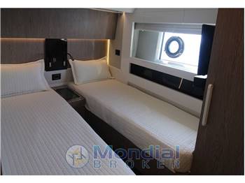 Azimut S7