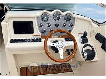 Chris-Craft Launch 34