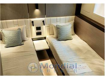 Sunseeker Manhattan 68