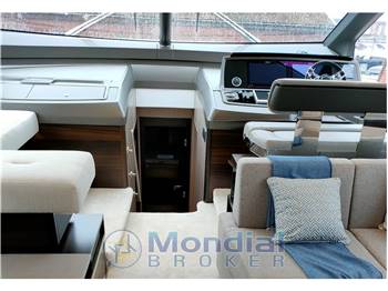 Sunseeker Manhattan 68