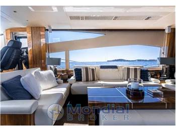 Sunseeker 80 Sport Yacht
