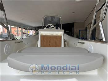 CAPELLI TEMPEST 650