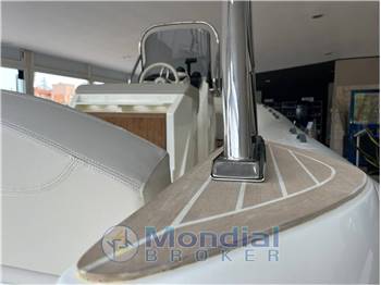 CAPELLI TEMPEST 650