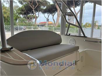 CAPELLI TEMPEST 650