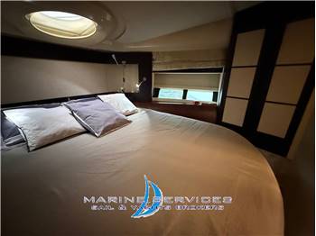AZIMUT 43S