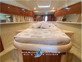AZIMUT 40 FLY