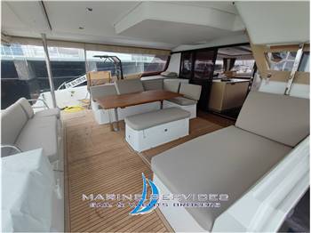 Fountaine Pajot Aura 51