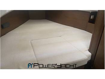 Jeanneau Cap Camarat 9.0 CC
