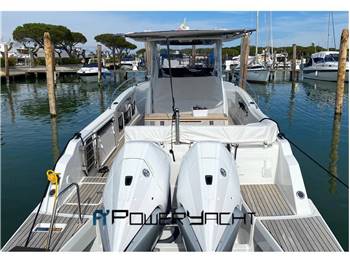 Jeanneau Cap Camarat 9.0 CC