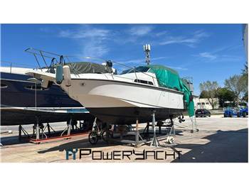 BOSTON WHALER 31L