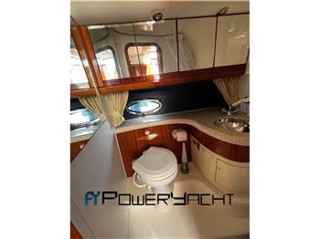 Cranchi Endurance 33