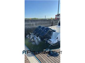 BOSTON WHALER 370 OUTRAGE